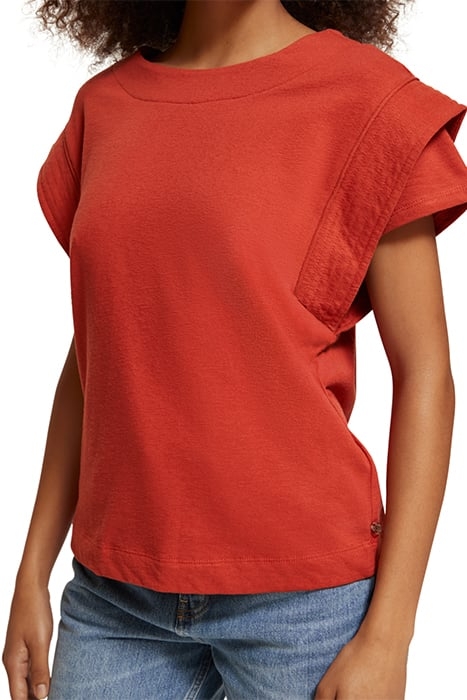 ARMHOLE DETAIL LOOSE FIT T-SHIRT KETCHUP 6