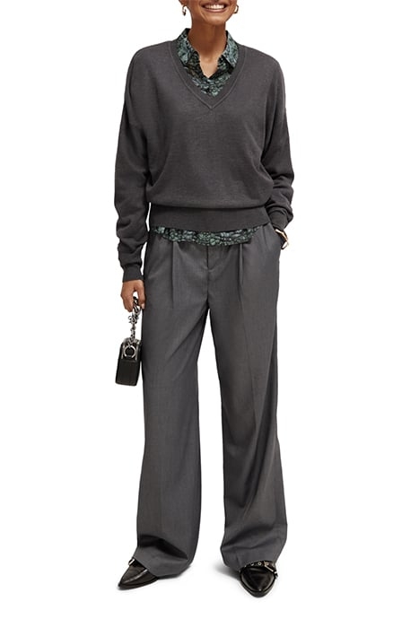 RELAXED V-NECK PULLOVER CHARCOAL MELANGE 3