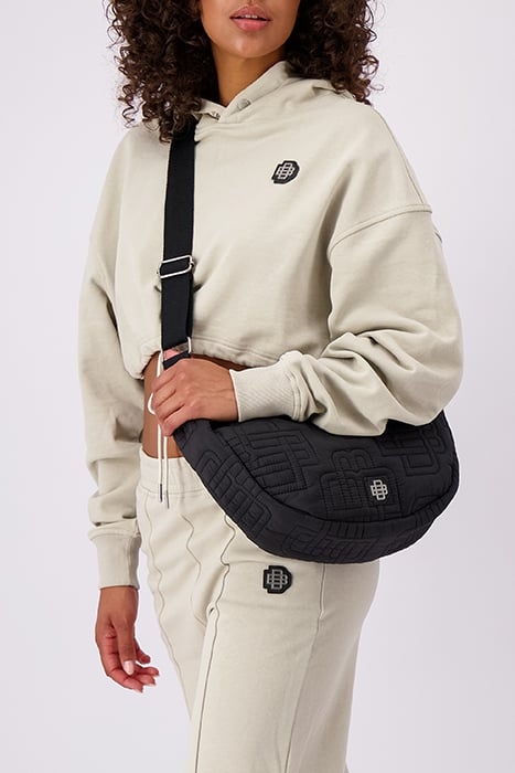 MONOGRAM QUILTED SLING BAG BLACK 2