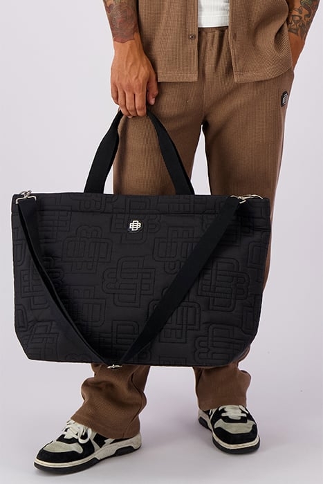 MONOGRAM QUILTED TOTE BAG BLACK 2
