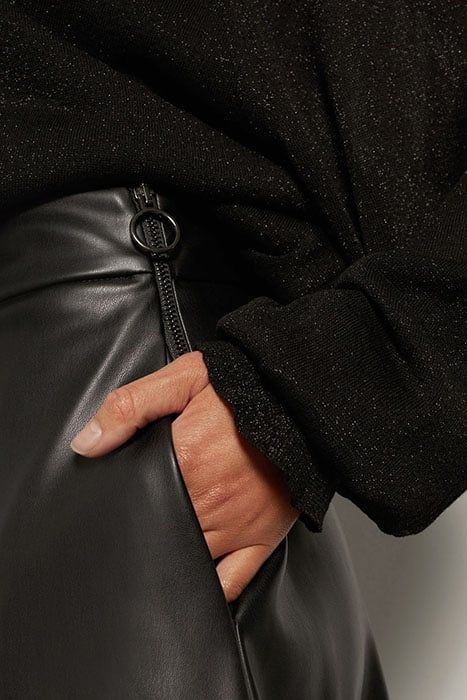 ROCKY FLARED SKIRT BLACK 5