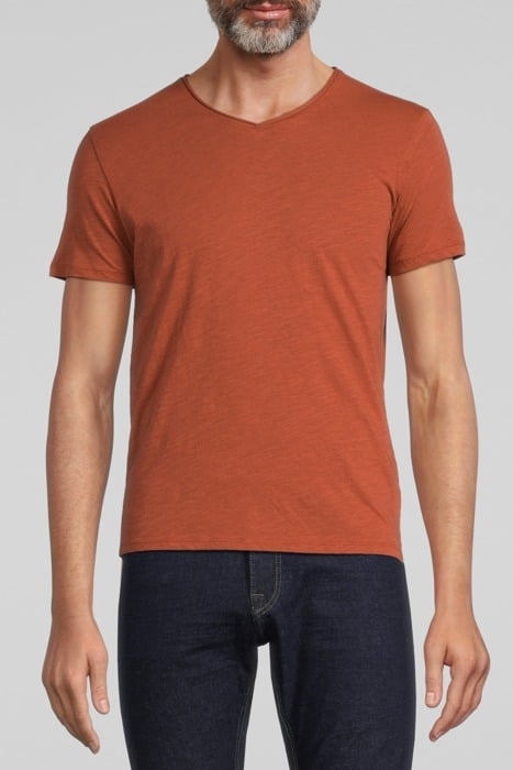 BRICK ESSENTIAL V-NECK T-SHIRT BRICK 1