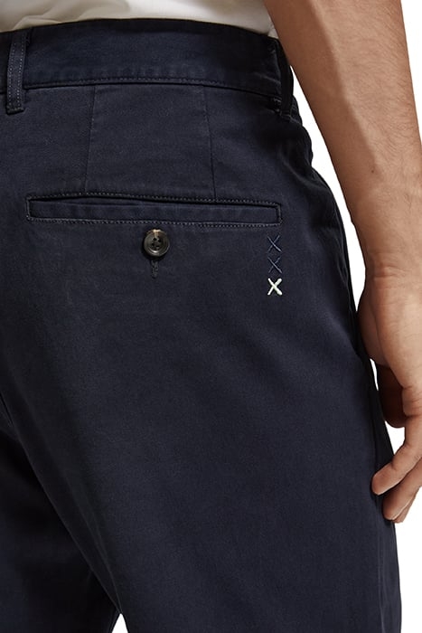 DRIFT- GARMENT-DYED STRETCH COTTON TWILL CHINO NIGHT 6