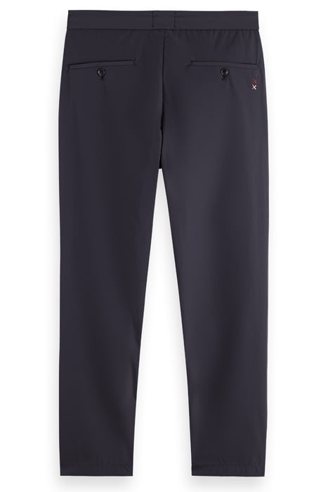 FINCH - REGULAR-TAPERED NYLON-BLEND JOGGER DEEP SEA 2