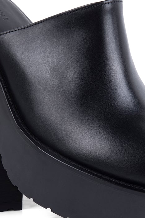PLATFORM CLOGS BLACK 4