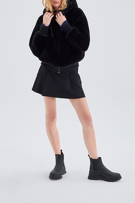 BLACK HOODED JACKET WITH GREEN CHEVRONS ON BACK BLACK 3