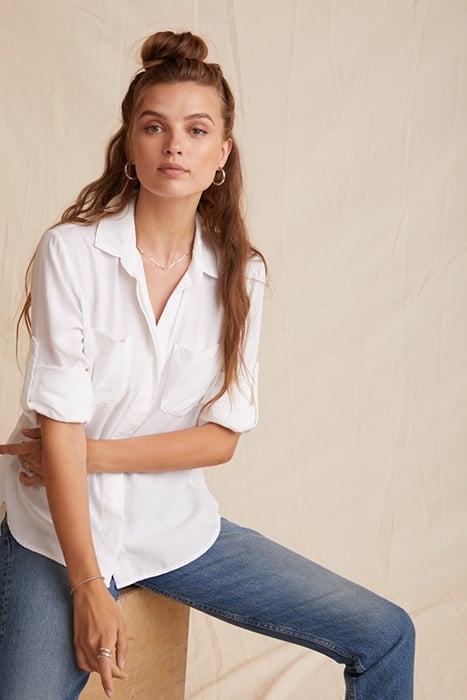 SPLIT BACK BUTTON DOWN WHITE 3
