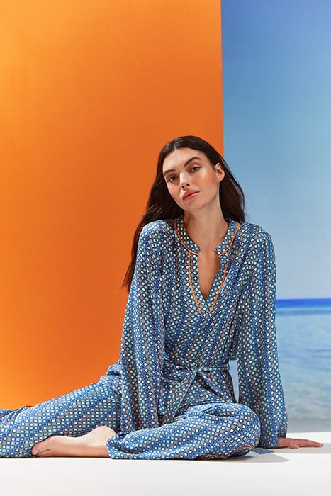 TW LUCIA - V NECK TILE PR NAVY MULTI 5