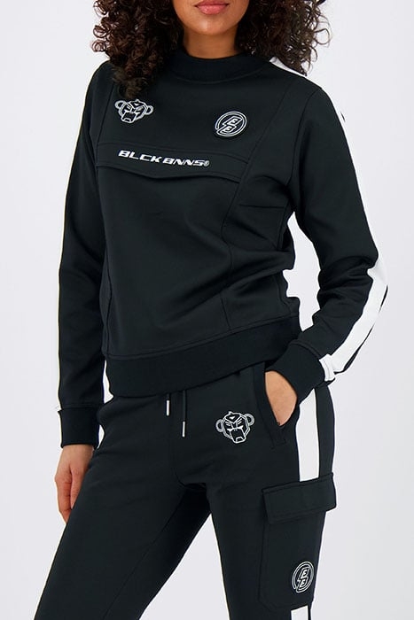HERA TRACKTOP BLACK 1