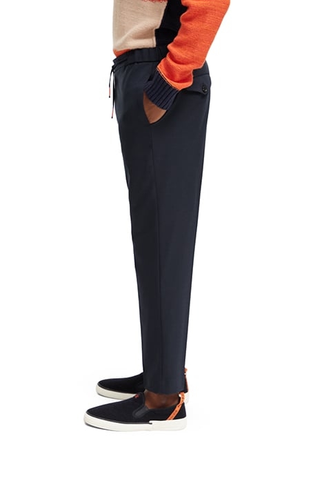 THE FINCH - REGULAR TAPERED-FIT JOGGER NIGHT 6