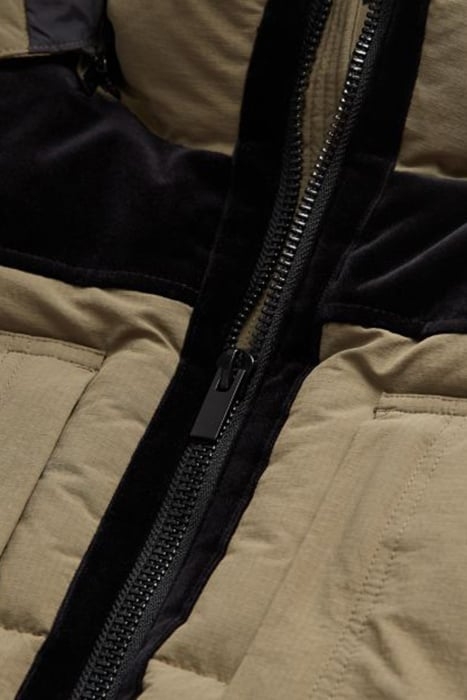 DOWN JACKET WITH CONTRASTED YOKE ALGUE 5