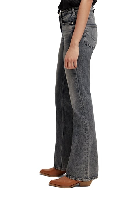 THE CHARM FLARED JEANS — UNDERGROUND 6