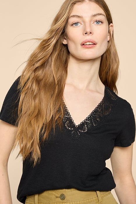 ELLIE LACE TEE PURE BLACK 1