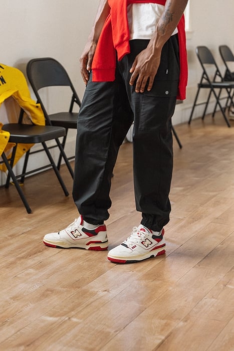 BB550VGA SNEAKERS IN WHITE AND RED 2