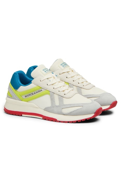 BOYS VIVEXIO SNEAKER WHITE 2