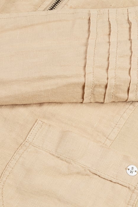 JACKET FIELDS OF RYE 7