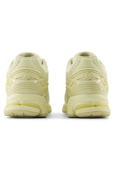 M1906NK SNEAKERS IN PALE MOSS 4