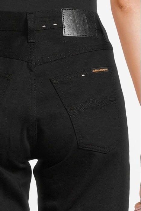 BREEZY BRITT DRY EVERBLACK 4