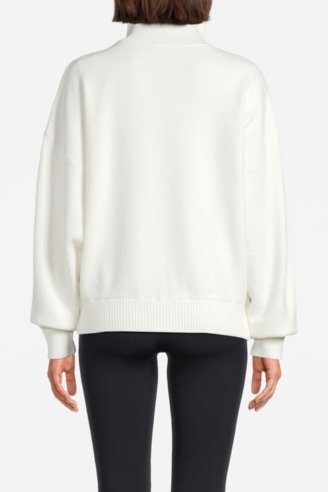 OLLY BOMBER MARSHMELLOW 2