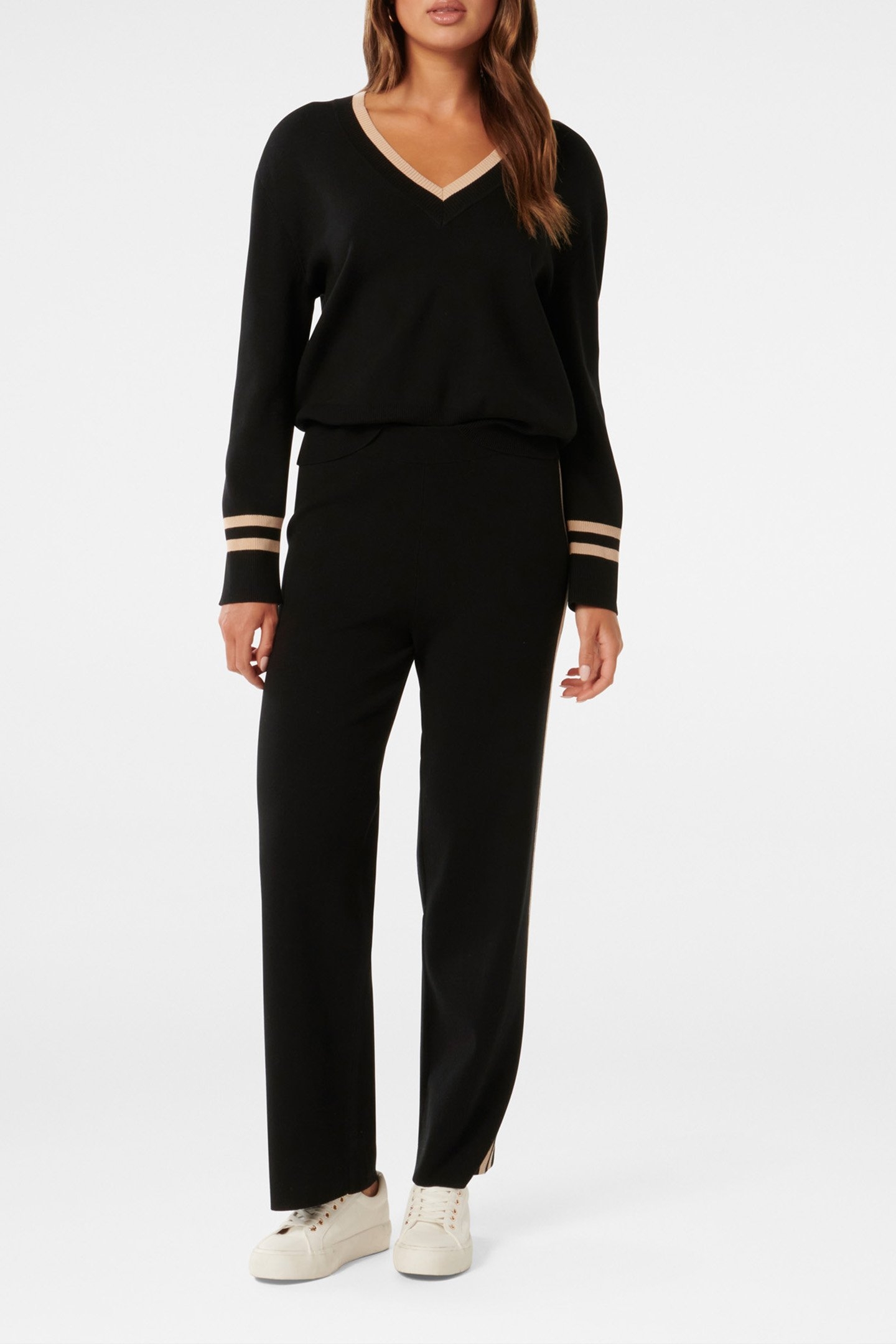 HATTIE CO-ORD KNITTED PANTS BLACK AND NEUTRAL 3