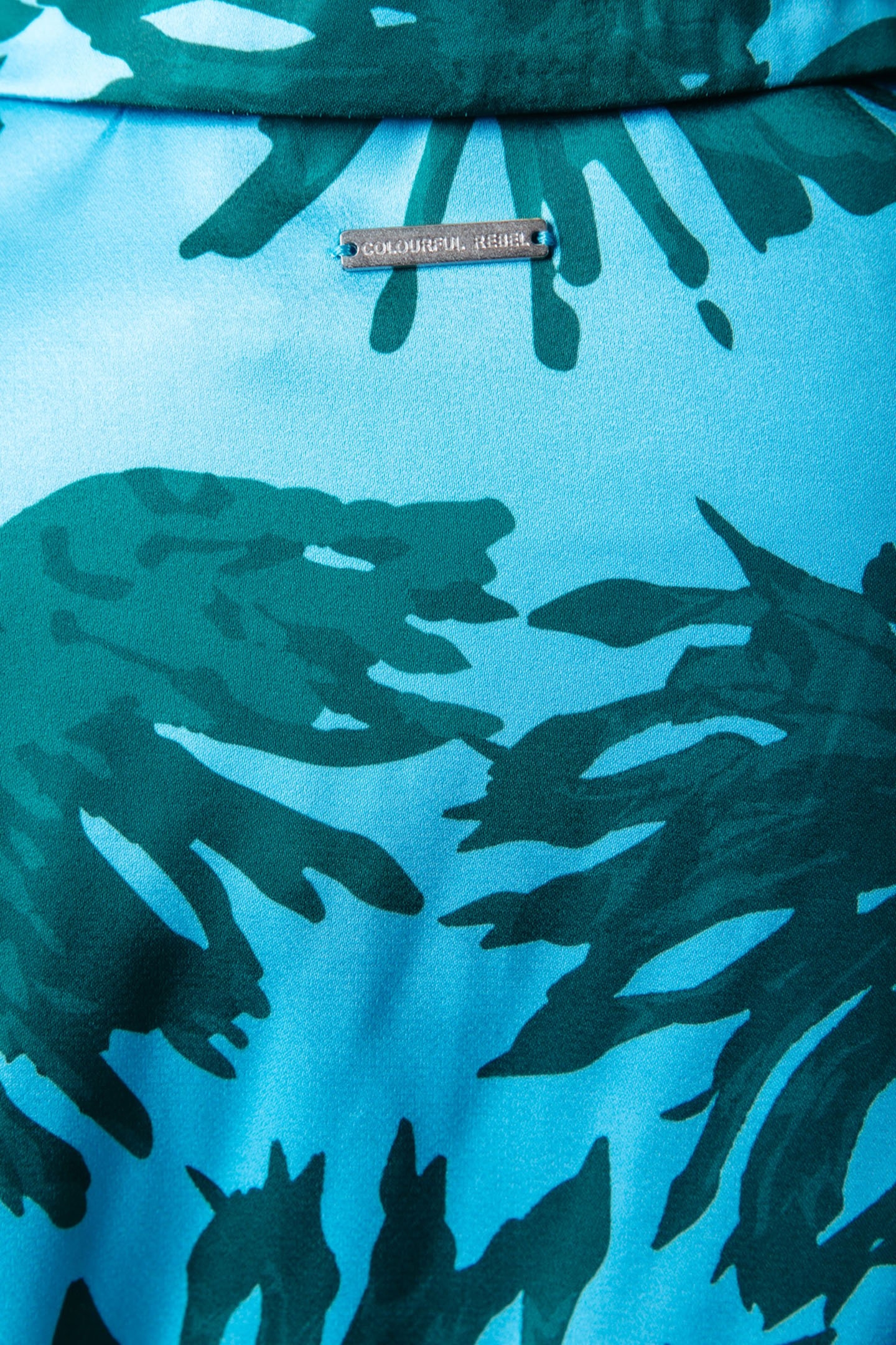 DELILAH FLOWERS SATIN COLLAR MAXI DRESS MIST BLUE 6