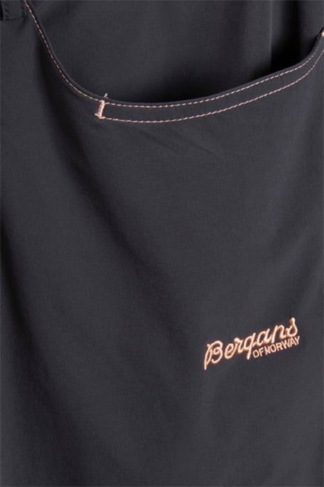 MOA W PIRATE PNT SOLIDCHARCOAL/PEACHPINK 3