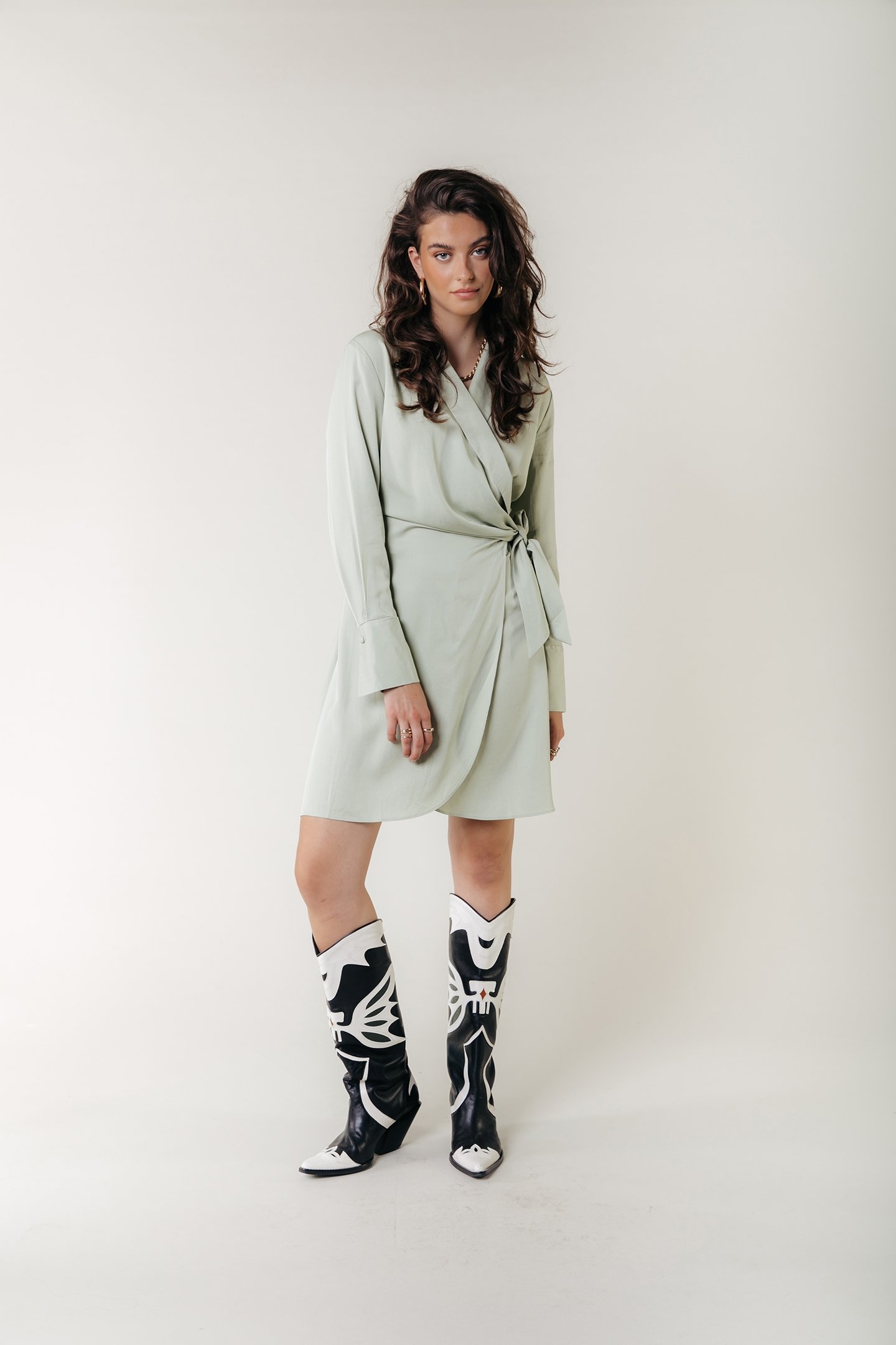 DORIN UNI WRAP DRESS LS SOFT GREEN 1