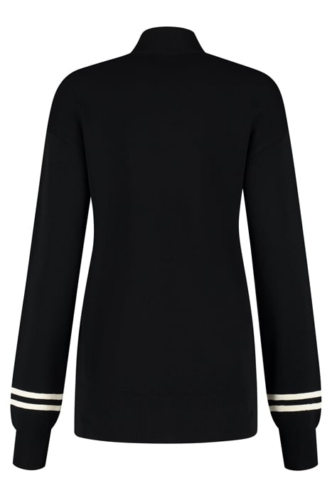 LOGO PATCH SWEATER BLACK 2