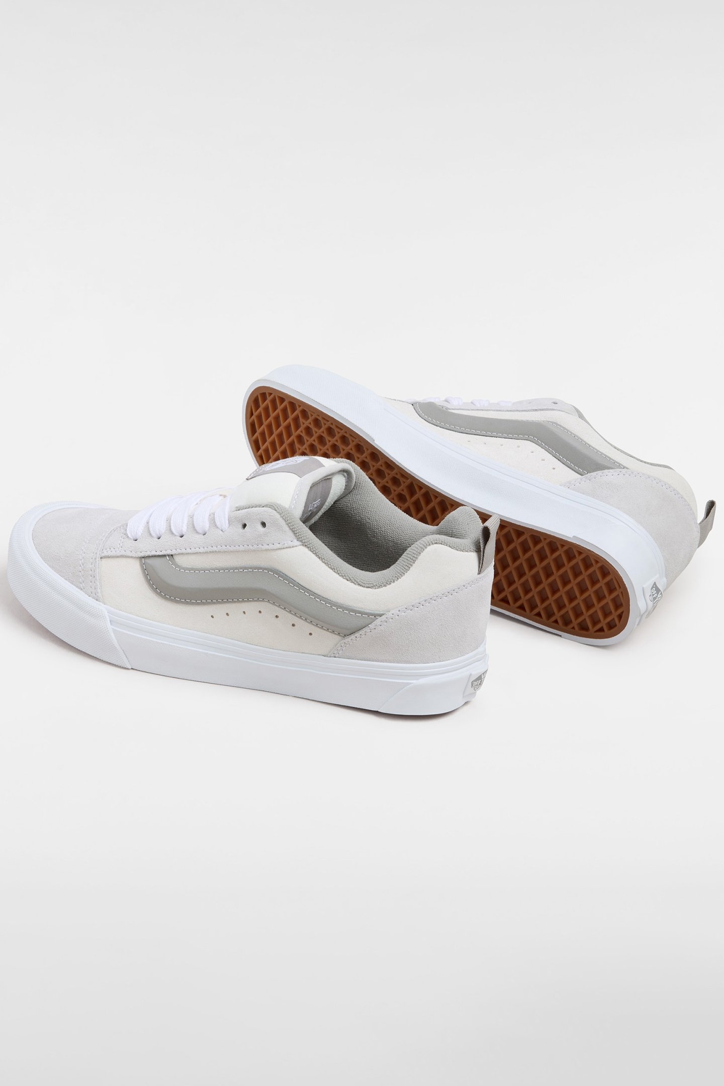 KNU SKOOL TRI-TONE BLOCK LIGHT GRAY 3