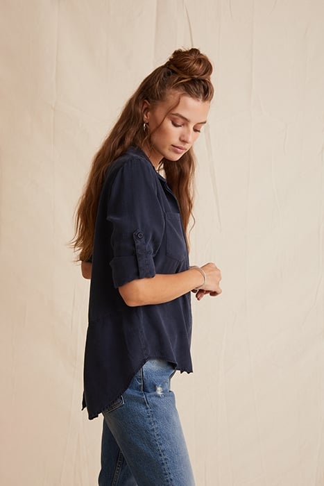 SPLIT BACK BUTTON DOWN ENDLESS SEA 2