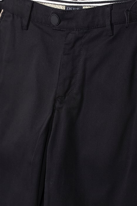 BLACK CHINO BERMUDA SHORTS WITH GOLD DETAILS AND BOY'S POCKE 3