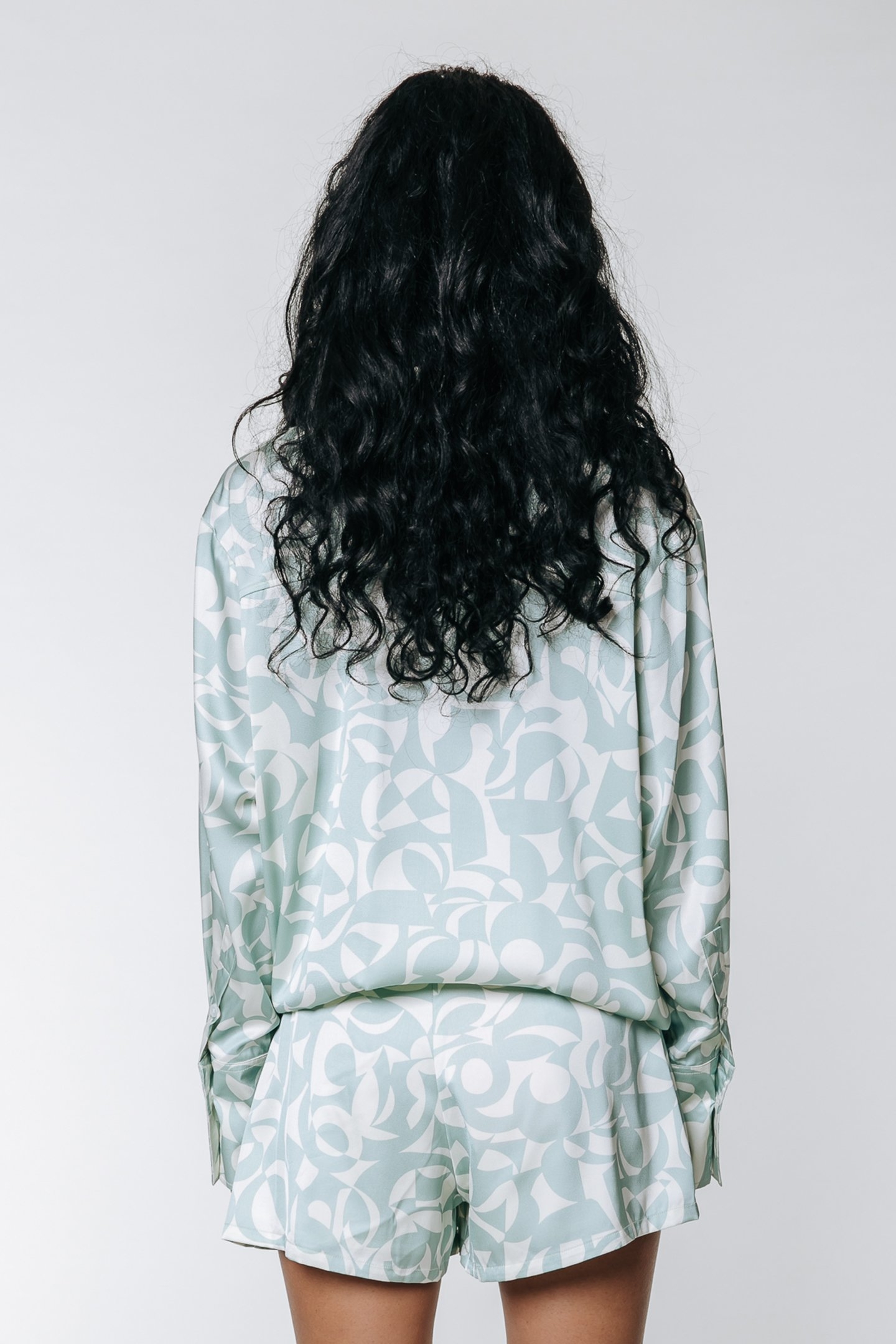 KENDALL SWIRL SATIN SHORT LIGHT MINT 2