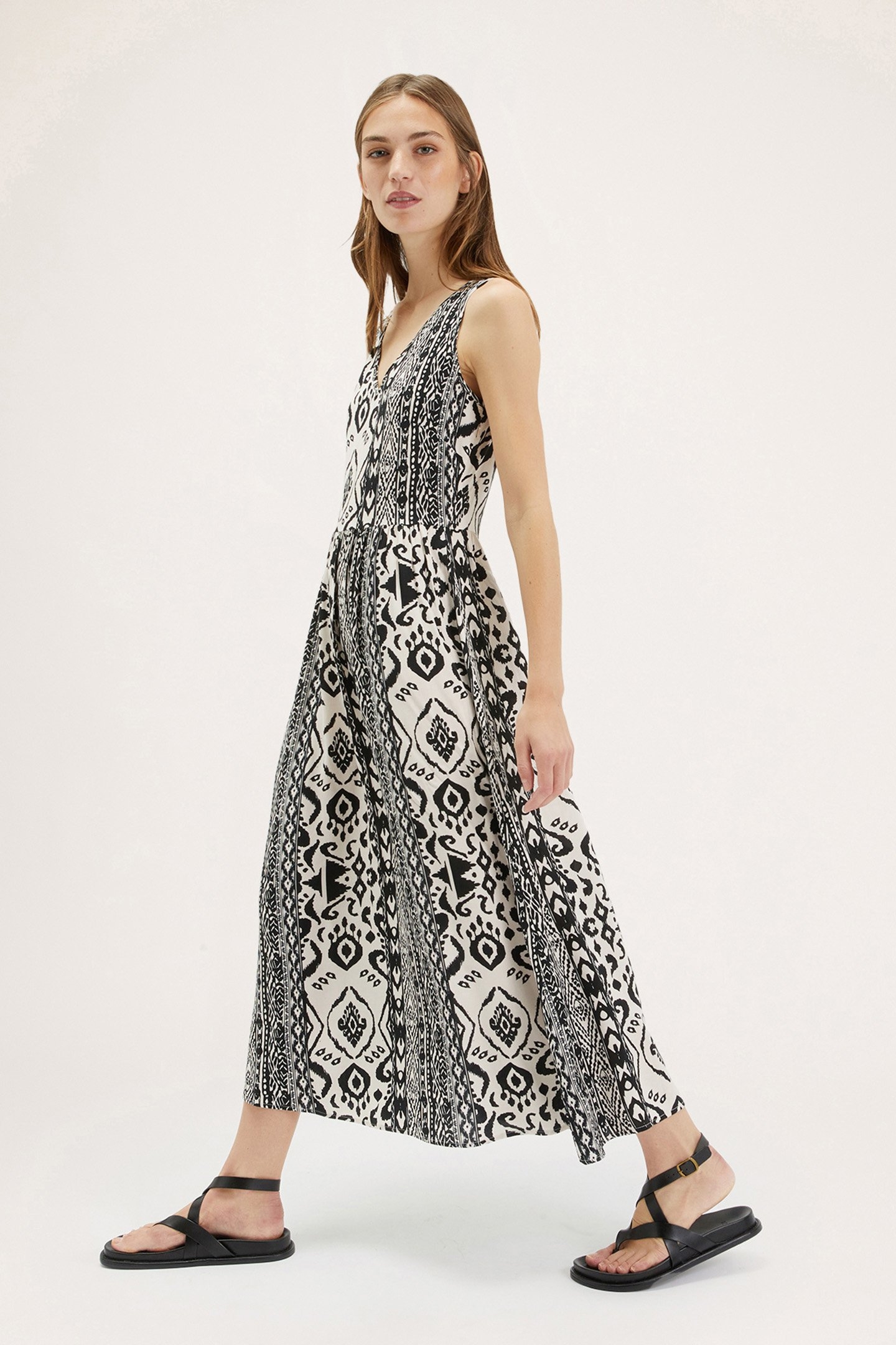 LONG DRESS IN ETHNIC PATTERNED VOILE BLACK 4