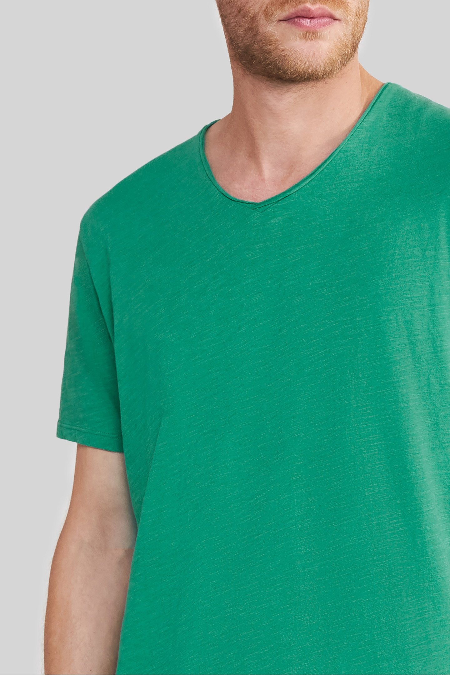 PETROL ORGANIC COTTON ESSENTIAL V-NECK T-SHIRT 5
