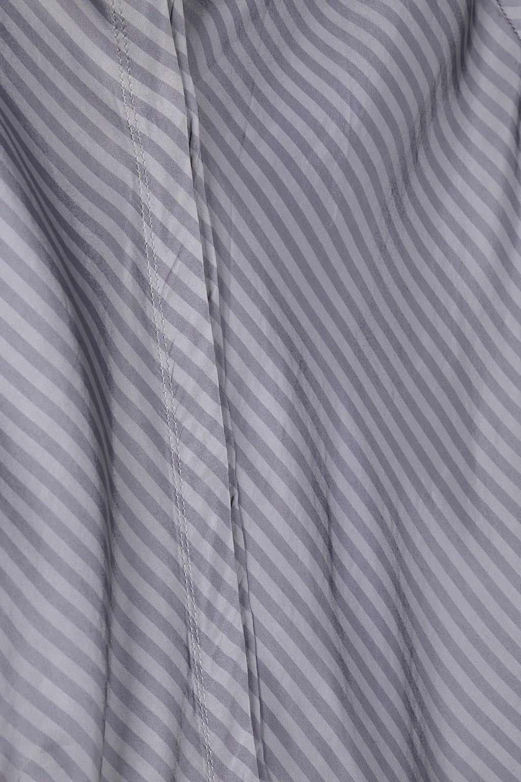 DIPLO R BLOUSE IRON 4