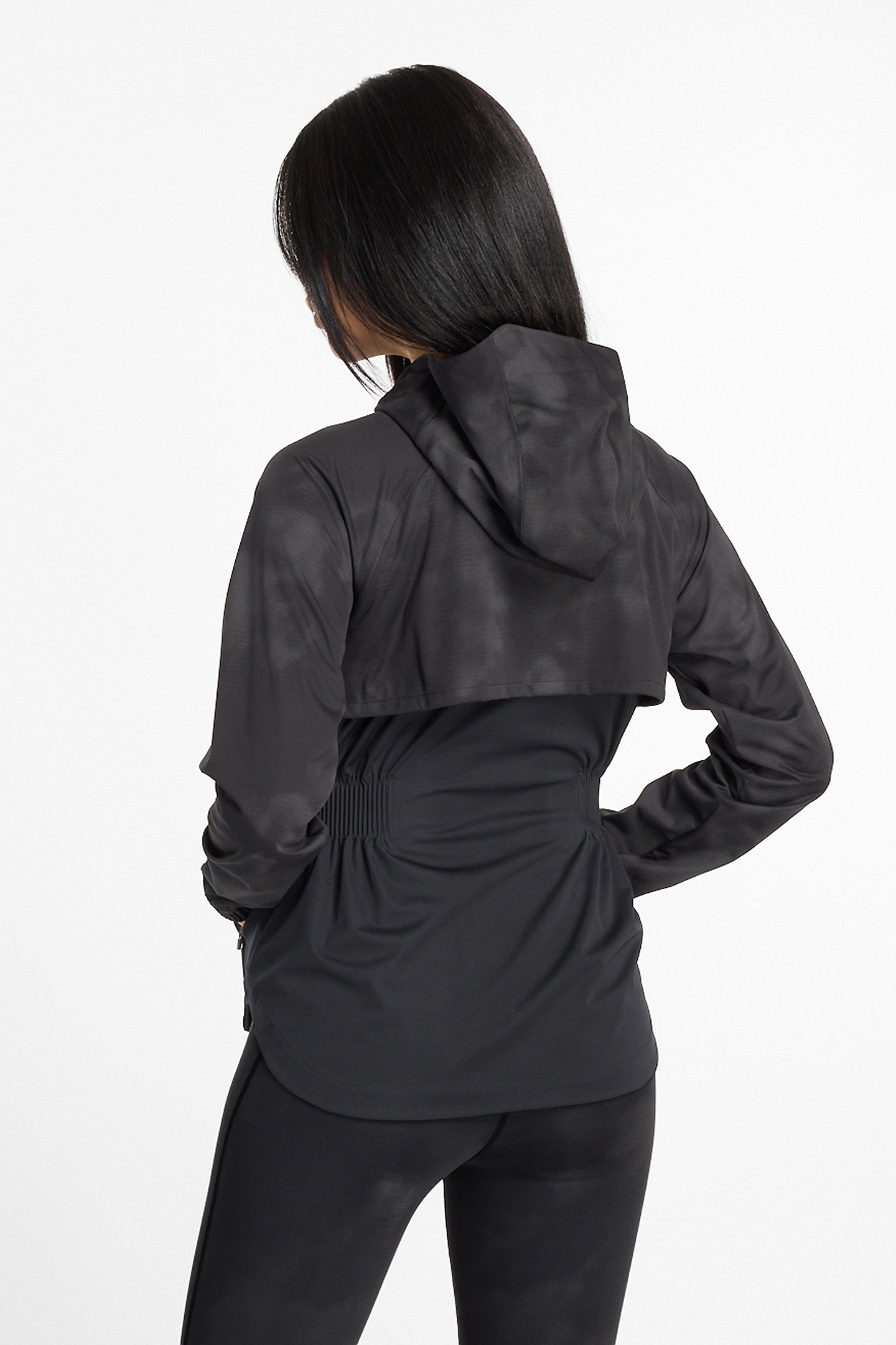 REFLECTIVE WOVEN JACKET IN BLACK 2