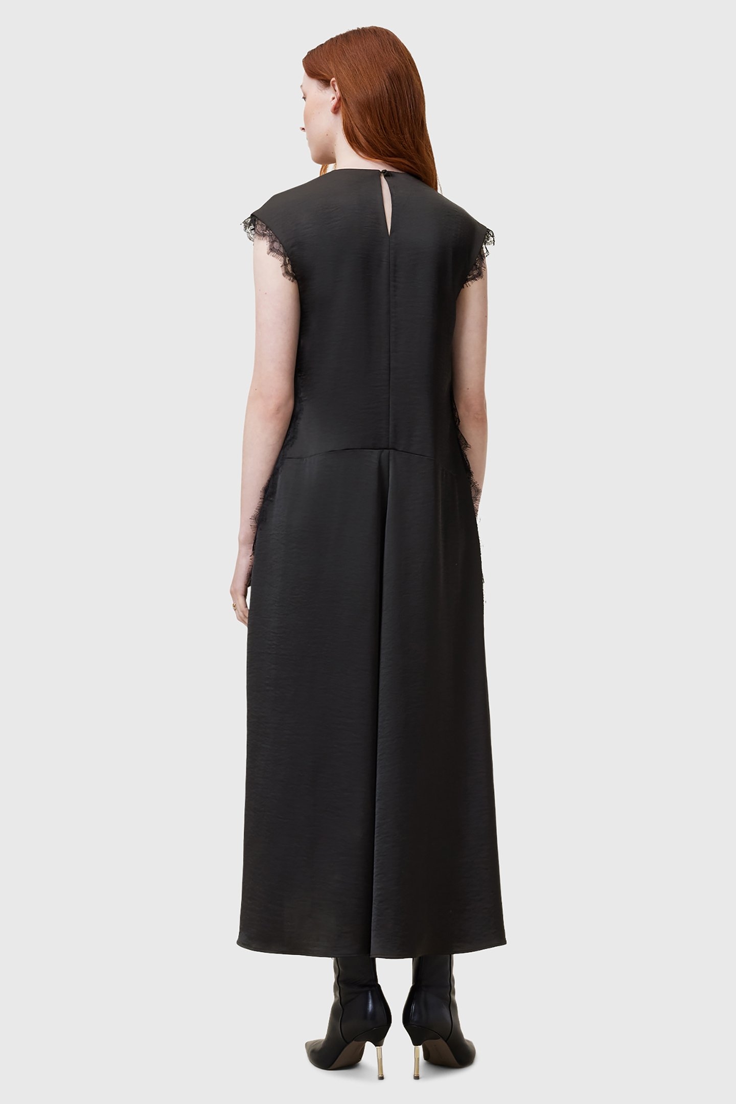 LYRA LACE DRESS BLACK 2