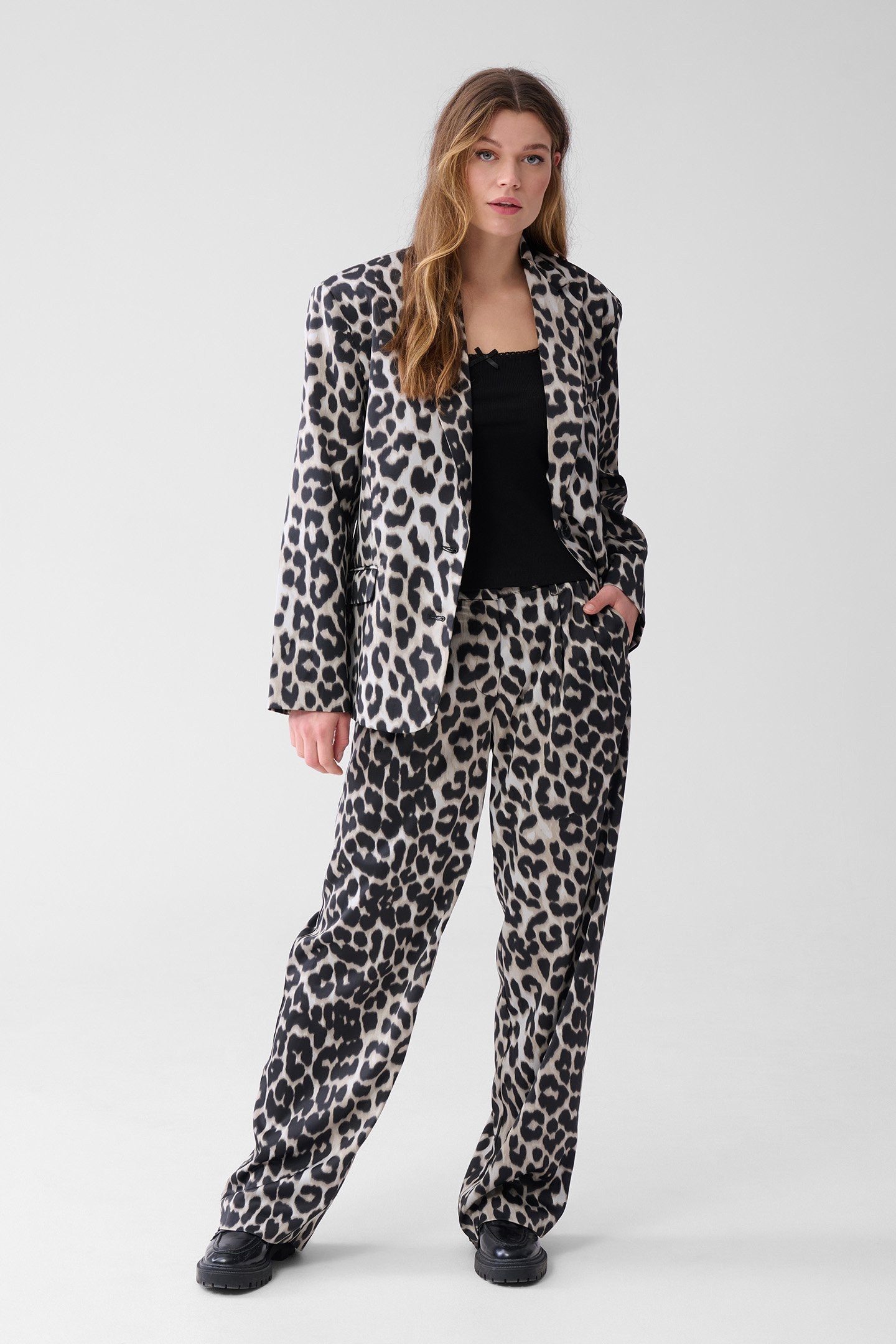 LA-SBBIG LEOPARD BLAZER GREY 2