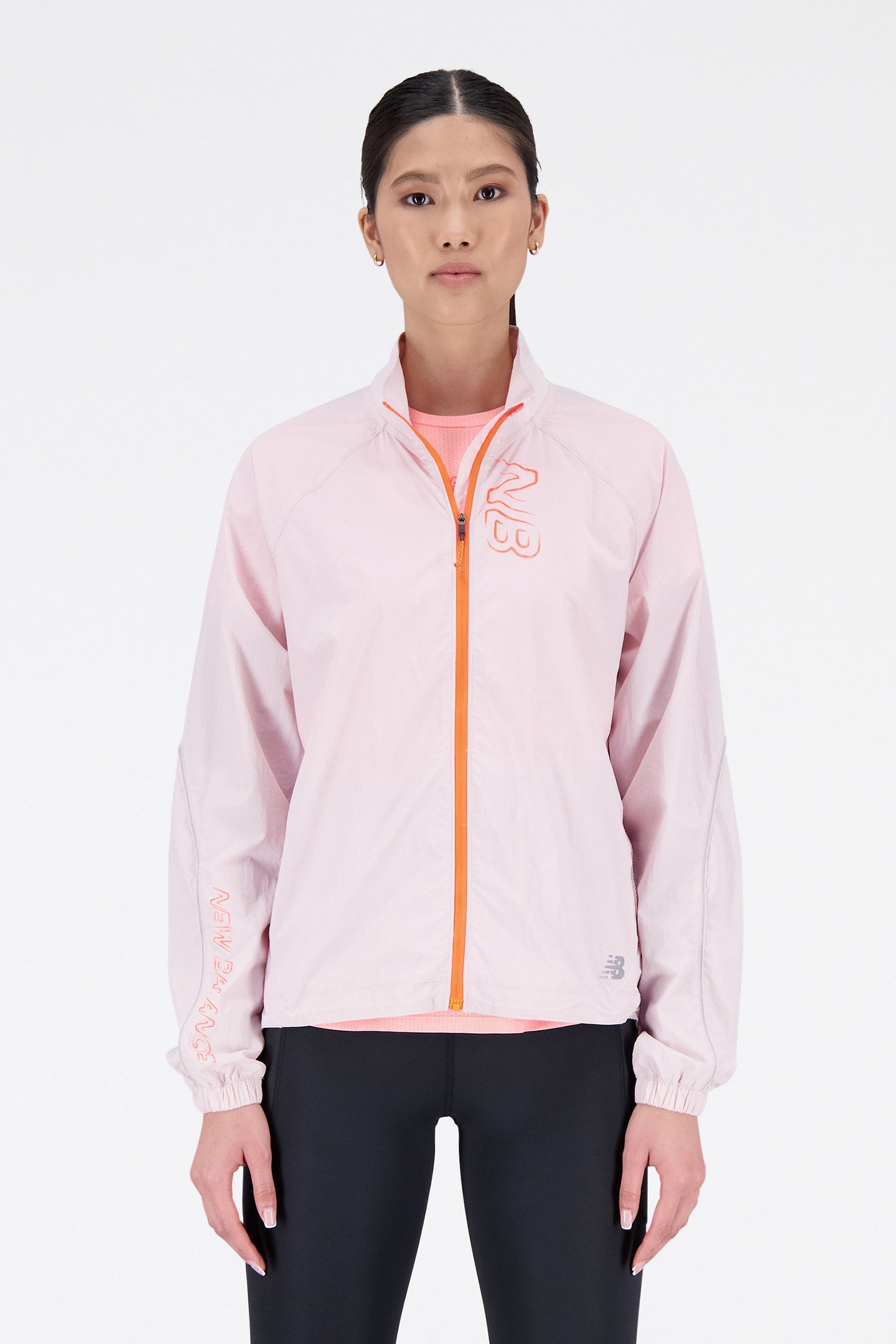 RUN LIGHT PACK JACKET IN PINK 1