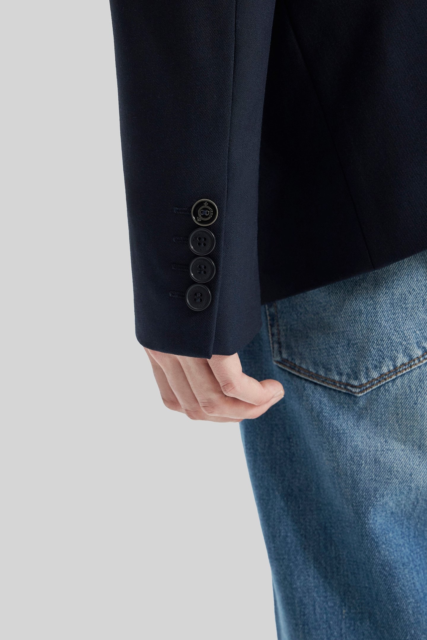 UNISEX NAVY DOUBLE-BREASTED GENDER FREE BLAZER 4