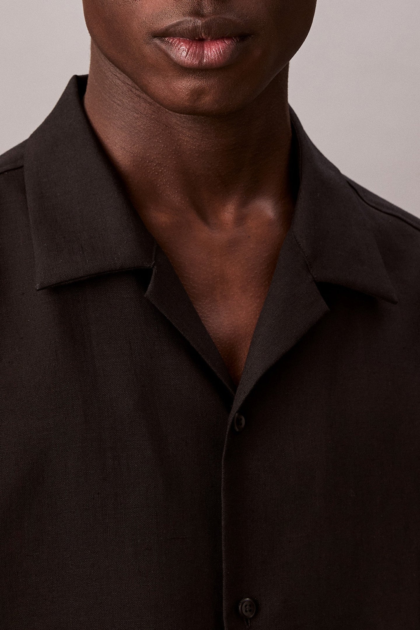 SS TRAVELER LINEN SHIRT BLACK 4