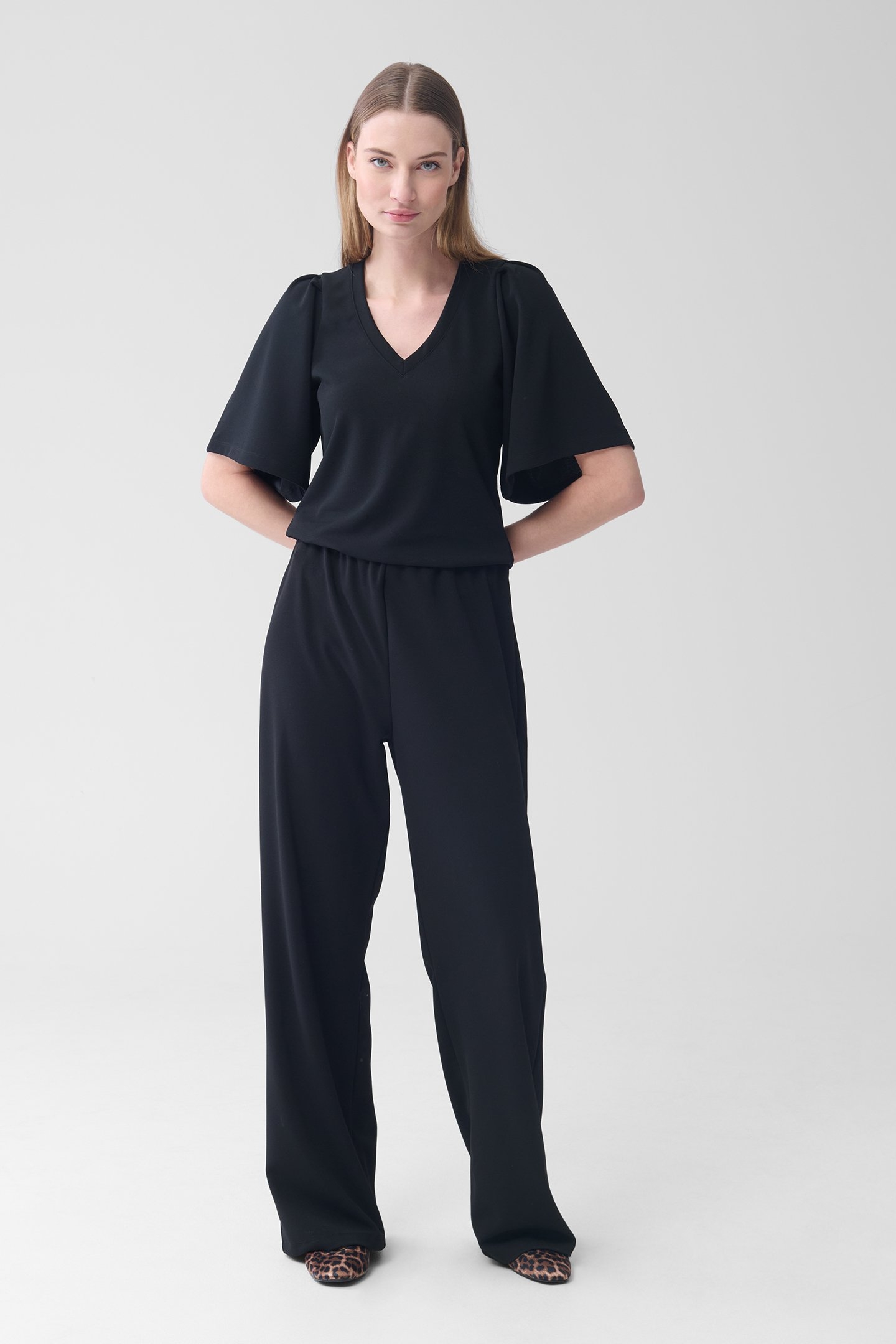 LM-SBELASTIC WIDE LEG BLACK 1