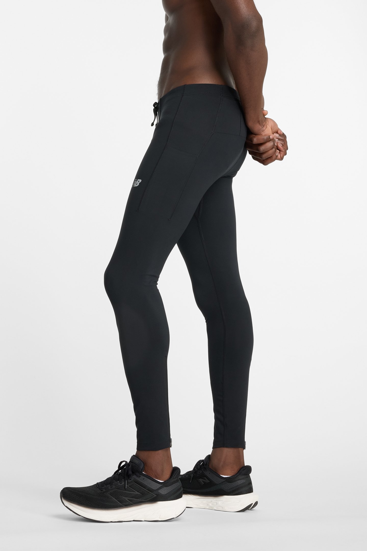 RUNNING LEGGINGS IN BLACK 4
