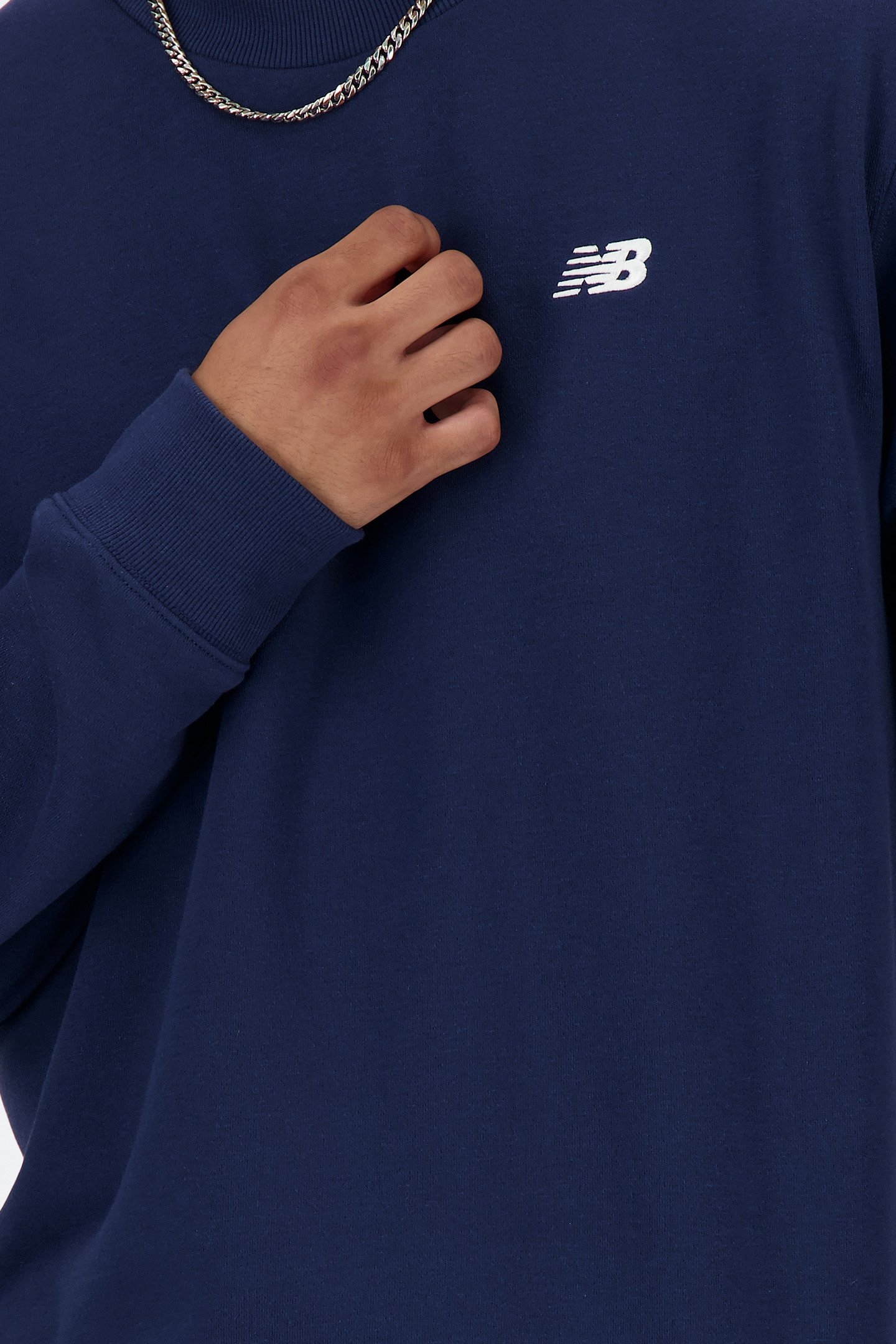 NB CREW NECK SWEATSHIRT IN NAVY 4