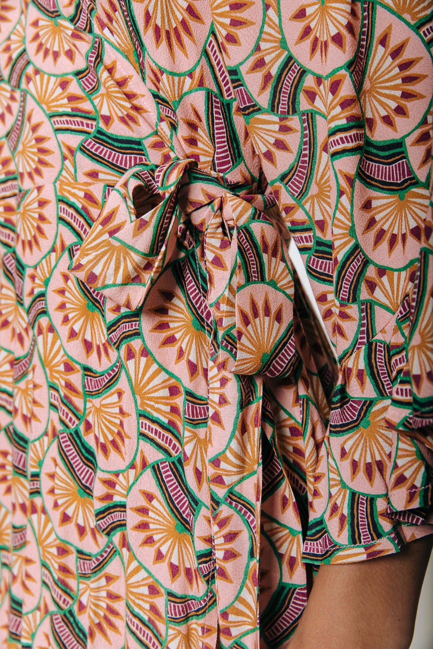 ALICE GRAPHIC FAN MAXI WRAP DRESS VINTAGE PINK 4