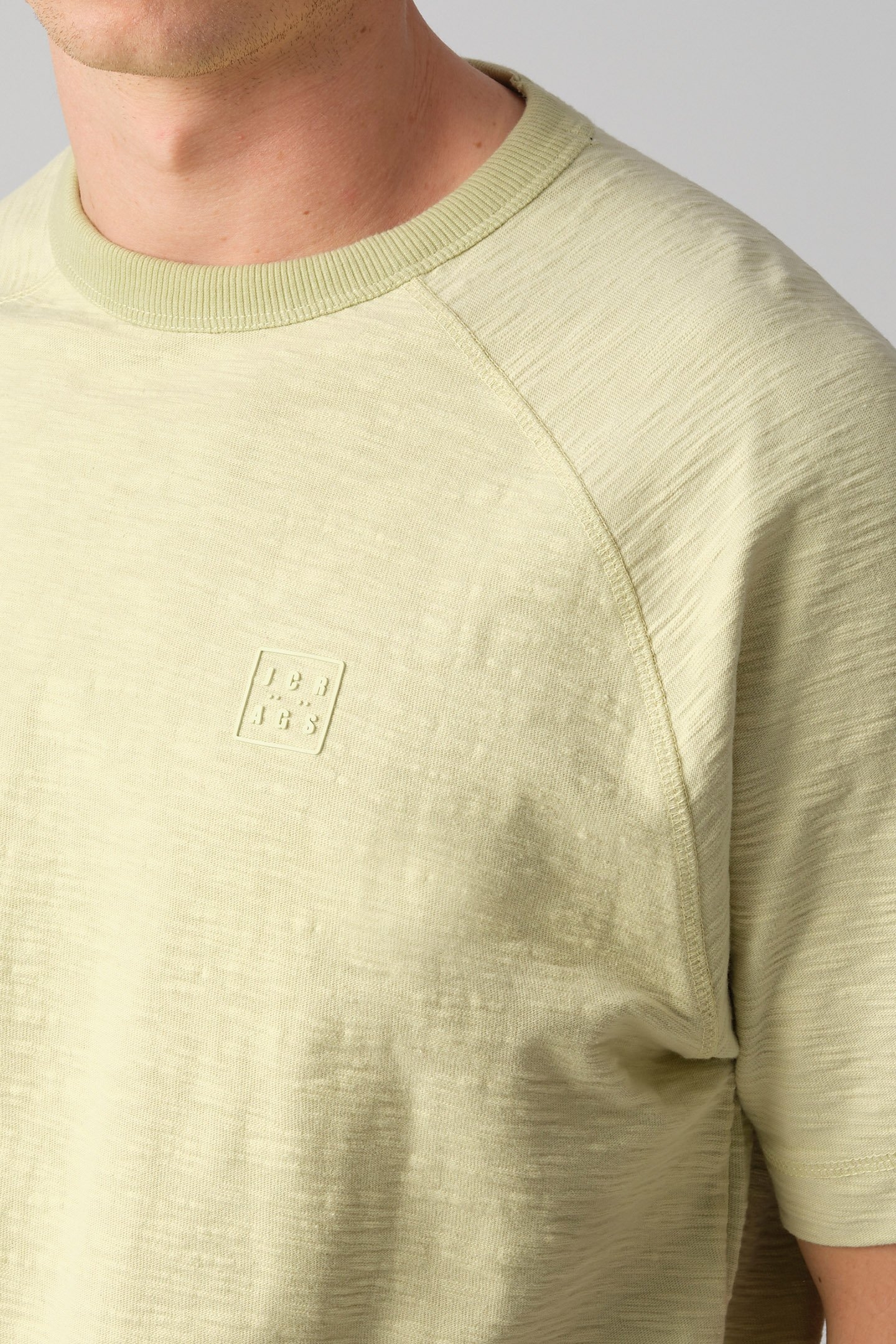 CRAIG T-SHIRT LINT 4