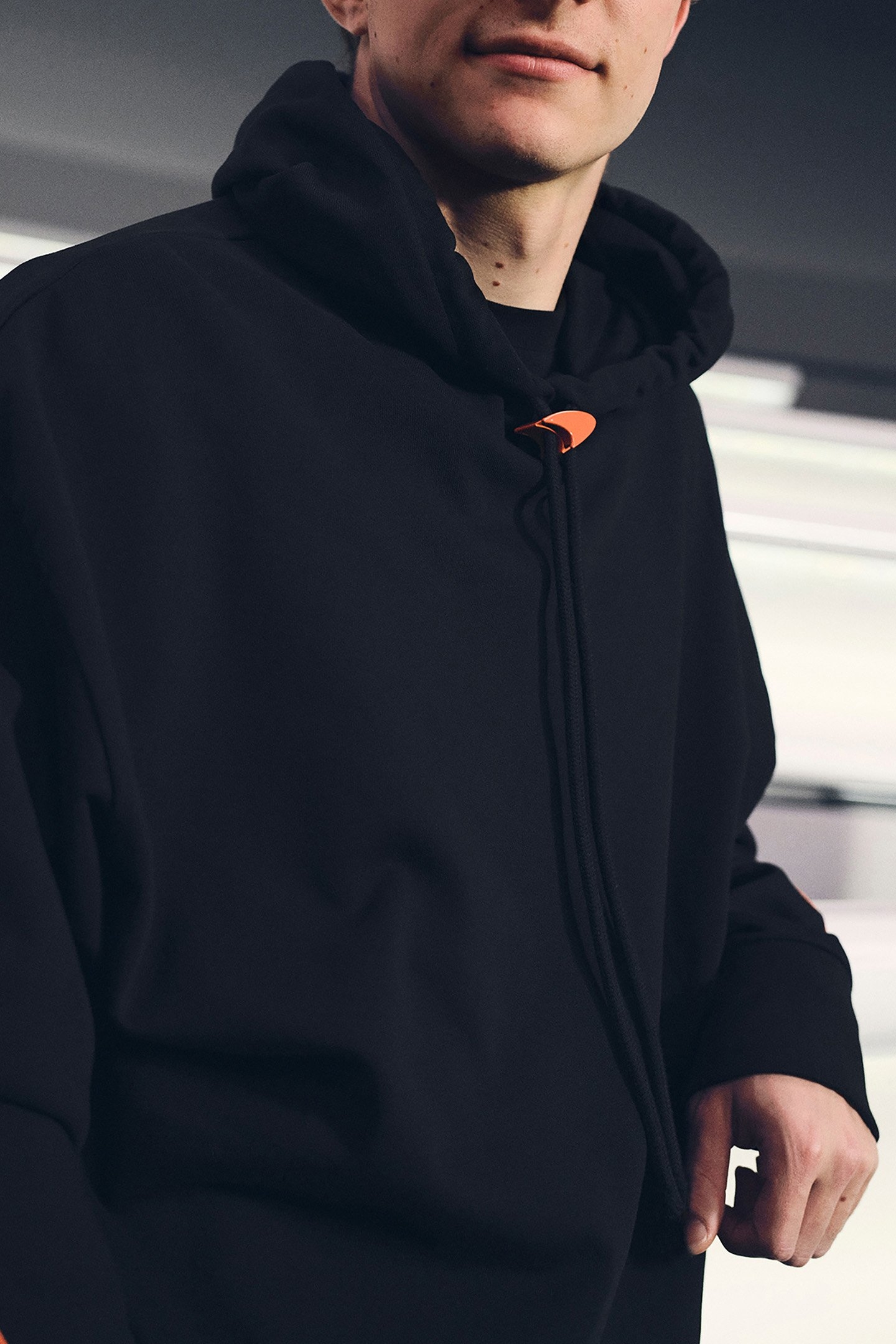 ZAK LS OVERSIZED MCLAREN RACING PRINTED HOODY BLACK 5