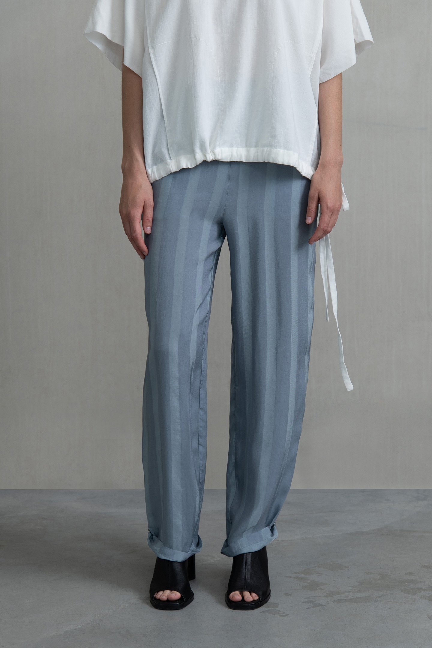 SANDA S TROUSERS STEEL 1