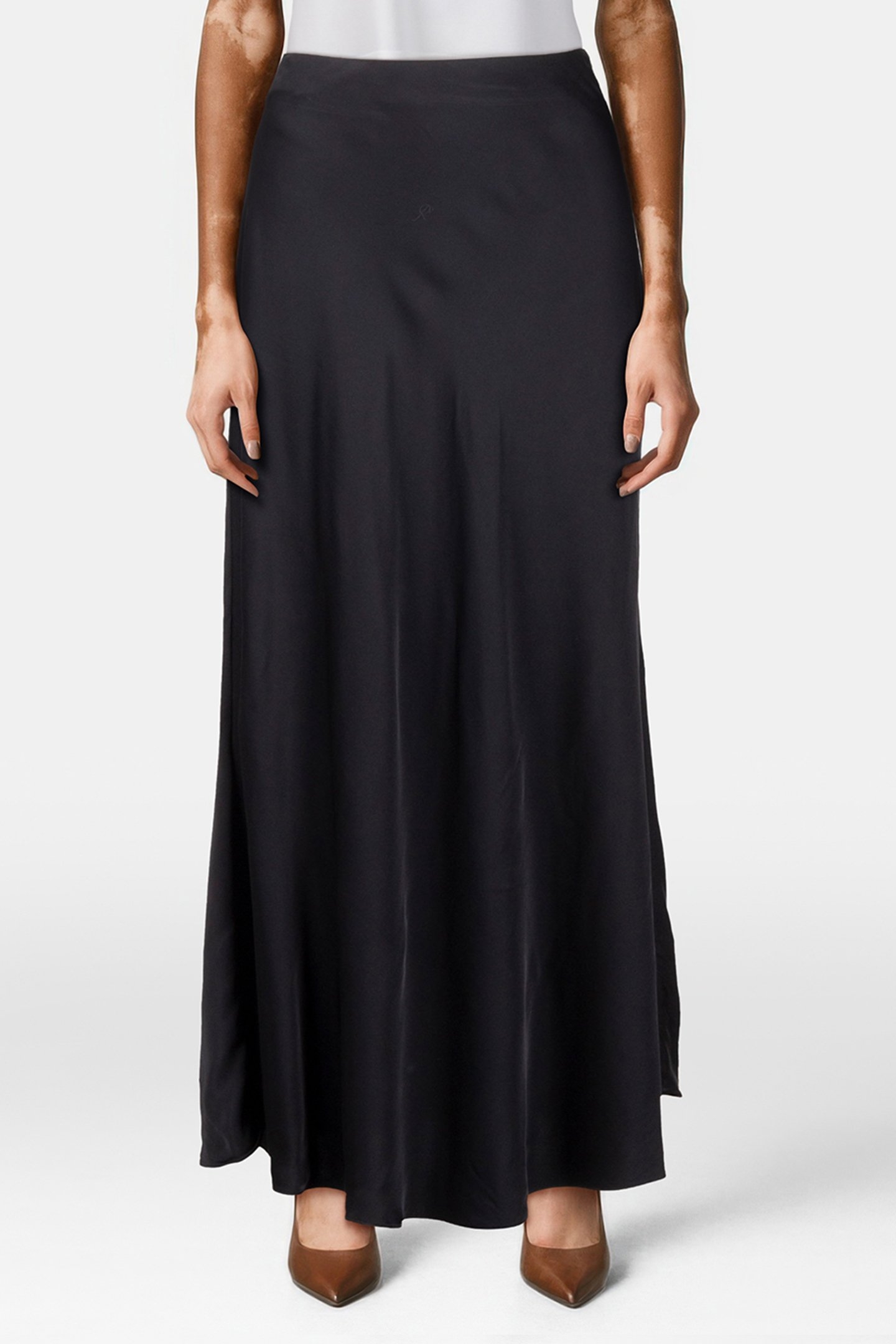 ENNIS SATIN SKIRT UK LGTH BLACK 1