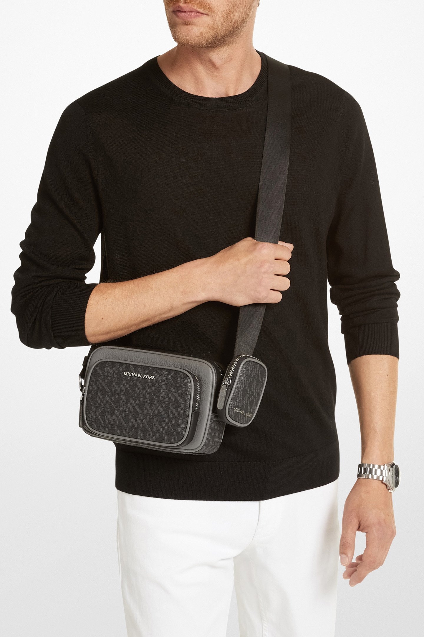 CAMERA BAG WITH POUCH IN BLACK LOGO PRINT 2